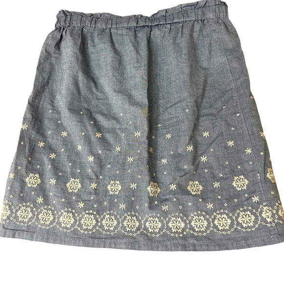 Loft Chambray Mini skirt - Picture 2 of 4